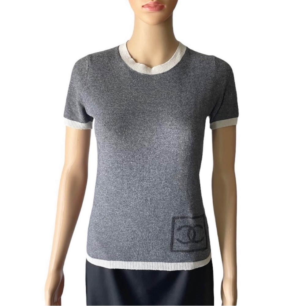CHANEL Sport  Gray CC Logo looking to purchase same sweater  Thank you.